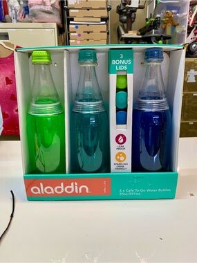 NIB Aladdin Café To-Go 20oz Water Bottles - 3 Pack Set with Bonus Lids